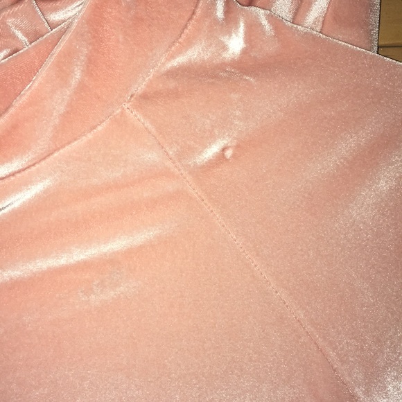 Pink skirt set - Picture 3 of 4